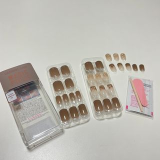 데싱디바 매직프레스 레귤러 스퀘어_6종 중 택 1 — 5점을 준 리뷰어가 2021년 9월 올린 사용 사진