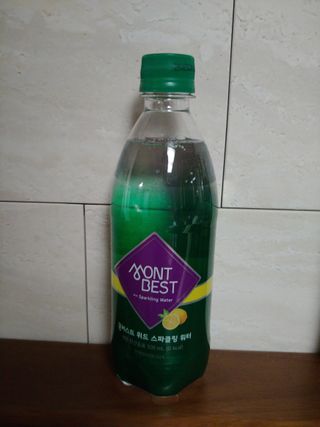 몽베스트 Montbest with Sparkling water Lemon OR Lime 20병(랜덤) — 5점을 준 리뷰어가 2022년 9월 올린 사용 사진