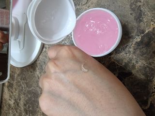 바이오오일 [바이오-오일] 드라이 스킨 젤 100ml — 3점을 준 리뷰어가 2021년 12월 올린 사용 사진