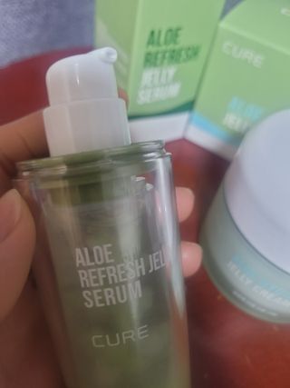 김정문알로에 큐어 큐어 알로에 리프레쉬 젤리 세럼, 큐어 알로에 하이드로 젤리 크림 — 5점을 준 리뷰어가 2021년 3월 올린 사용 사진