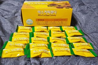 (주) 피치코리아 믹스커피캔디76g x2개입 — 5점을 준 리뷰어가 2022년 11월 올린 사용 사진