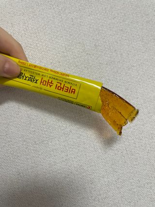 자연에온 경남제약 비타민 쉬머 저분자콜라겐 20g x 30포 — 5점을 준 리뷰어가 2021년 12월 올린 사용 사진
