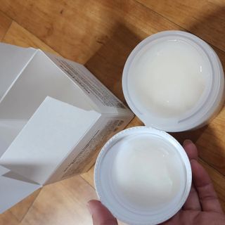 비엔디 프리용[한/영]BnD 바디 주름개선 엉덩이크림 — 5점을 준 리뷰어가 2024년 11월 올린 사용 사진