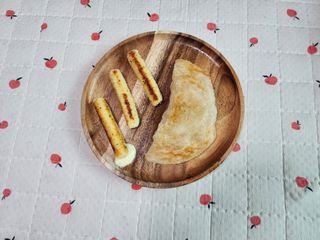 디케이식품(주) 고르곤졸라&모짜렐라 치즈스틱 400g — 4점을 준 리뷰어가 2023년 3월 올린 사용 사진
