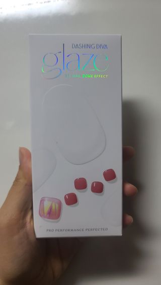 데싱디바 글레이즈 젤네일 별빛유리네일 6종_랜덤발송 — 5점을 준 리뷰어가 2021년 8월 올린 사용 사진