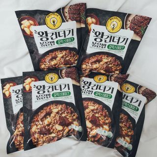 한성기업 무볼레 왕건더기 볶음밥 갈릭스테이크 — 5점을 준 리뷰어가 2021년 11월 올린 사용 사진