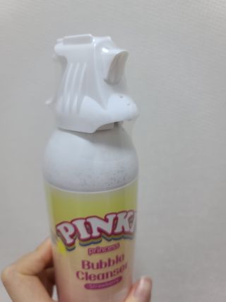 주식회사 권브라더스 [권브라더스] 목욕놀이 필수템, 핑키공주 유아버블클렌저 300ml 대용량 몽글몽글 구름 속 딸기향 — 5점을 준 리뷰어가 2022년 1월 올린 사용 사진