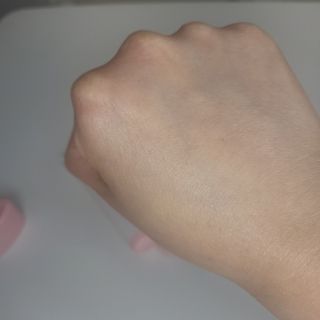 [후르디아] 모공블러 비건 선 프라이머 — 5점을 준 리뷰어가 2022년 5월 올린 사용 사진