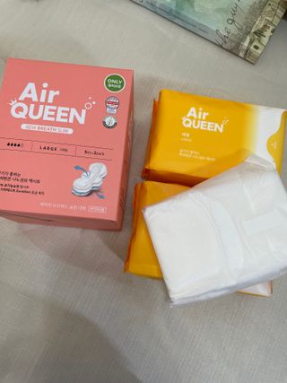 에어퀸 뉴브레스 유기농 생리대 4종 (팬티라이너 20P + 중형 10P + 대형 10P + 오버나이트 8P)_체험단 2차 — 5점을 준 리뷰어가 2024년 11월 올린 사용 사진