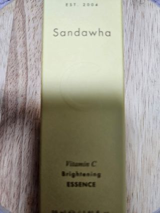 스킨큐어 산다화 비타민c 화이트닝 에센스 30ml — 5점을 준 리뷰어가 2023년 12월 올린 사용 사진