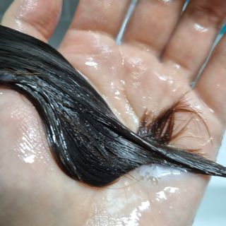 모두발라 탈모집중케어 앰플 트리트먼트 — 5점을 준 리뷰어가 2022년 3월 올린 사용 사진