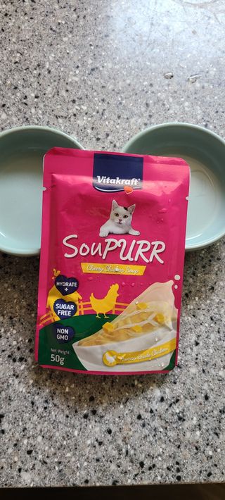 비타크래프트 고양이 수프 50g 3가지맛 x4팩씩 총 12팩 — 5점을 준 리뷰어가 2021년 8월 올린 사용 사진