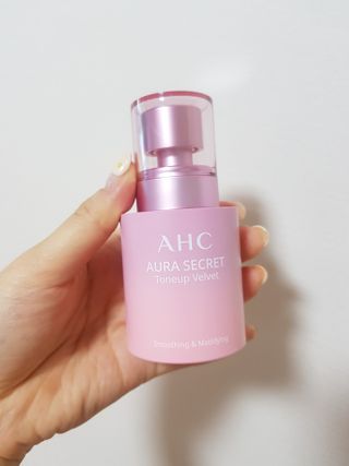 AHC 아우라 시크릿 톤업 벨벳 — 5점을 준 리뷰어가 2021년 4월 올린 사용 사진
