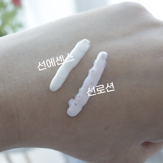 보타니티 촉촉수분자차 아쿠아핏 선 에센스 50ml + 보송톤업자차 징크 선 로션 50ml SPF50+ PA++++ (4/25) — 5점을 준 리뷰어가 2022년 5월 올린 사용 사진