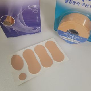 3M 넥스케어 물집방지쿠션테이프 1매 + 물집방지패드 10매 — 5점을 준 리뷰어가 2024년 4월 올린 사용 사진