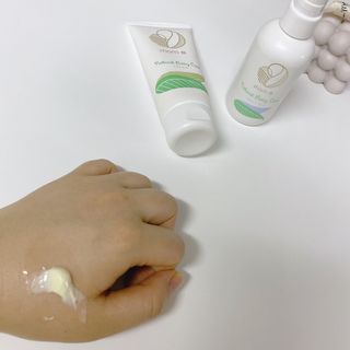 mom e 맘이 내추럴 베이비 케어 크림+바디오일 — 4점을 준 리뷰어가 2021년 1월 올린 사용 사진