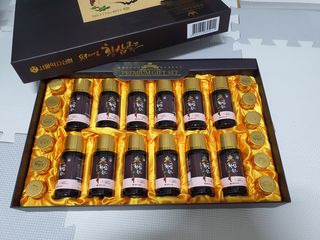 서울약사신협_프리미엄황삼골드_3.75g x 12환+75mgx12병 — 5점을 준 리뷰어가 2021년 1월 올린 사용 사진