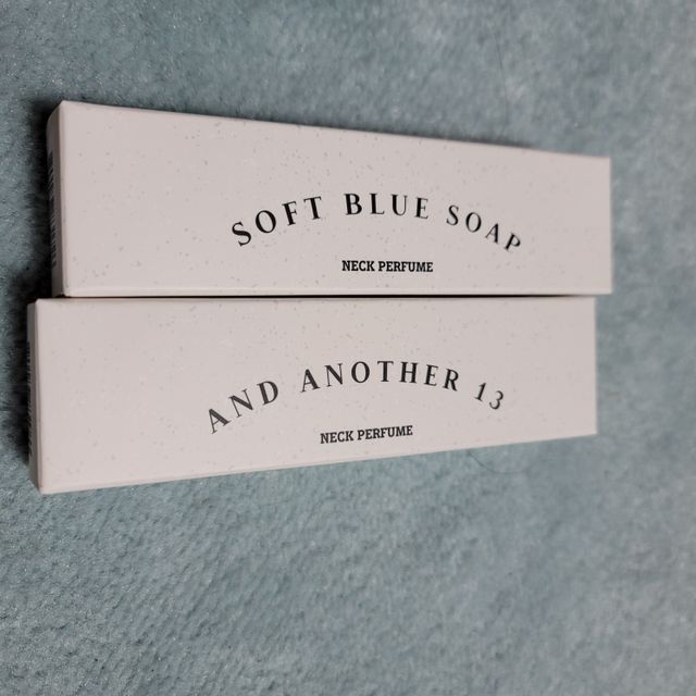 넥퍼퓸 NECKPERFUME 2가지 향 리뷰 사진