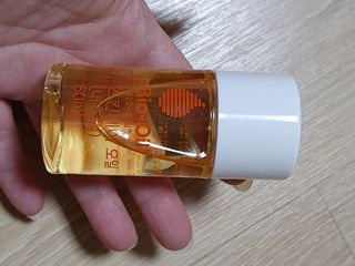바이오오일 [바이오-오일] 스킨케어 오일 내추럴 60ml — 5점을 준 리뷰어가 2021년 5월 올린 사용 사진