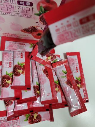 헬스업_쁘띠쁘띠석류콜라겐젤리_20g x 14포 — 5점을 준 리뷰어가 2021년 1월 올린 사용 사진