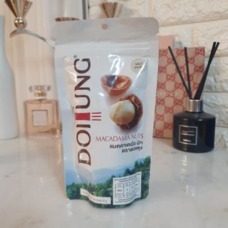 도이퉁 마카다미아 넛 90g  로얄 마카넛 오리지널 쏠트 허니 — 5점을 준 리뷰어가 2021년 3월 올린 사용 사진