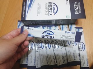 자연에온 아르긴포스 L-아르기닌 5555mg 스틱 15개입 1박스 — 5점을 준 리뷰어가 2021년 4월 올린 사용 사진