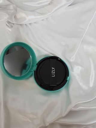 리즐리 씨슬릭 톤업 쿨링 쿠션 15g — 5점을 준 리뷰어가 2021년 7월 올린 사용 사진