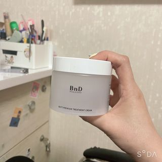 비엔디 2NOW[한글]BnD 바디 주름개선 엉덩이크림 — 5점을 준 리뷰어가 2025년 1월 올린 사용 사진