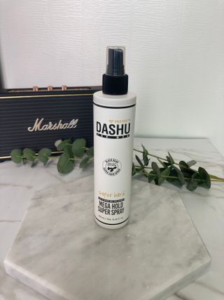 다슈코리아 다슈 포 맨 프리미엄 메가 홀드 슈퍼 스프레이 250ml — 5점을 준 리뷰어가 2021년 7월 올린 사용 사진