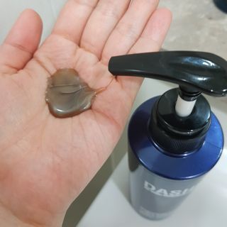 다슈코리아 다슈 데일리 단백질 한방 두피 골드 샴푸 500ml — 4점을 준 리뷰어가 2021년 3월 올린 사용 사진