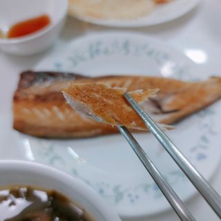 ㈜금호통상 노르웨이 고등어 900g (6~10편) — 5점을 준 리뷰어가 2023년 6월 올린 사용 사진