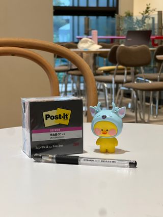 [3M] 포스트잇 점착메모지 강한점착용 노트654 심플리서린 5패드 430매 — 5점을 준 리뷰어가 2024년 9월 올린 사용 사진