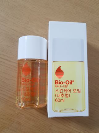 바이오오일 [바이오-오일] 스킨케어 오일 내추럴 60ml — 5점을 준 리뷰어가 2021년 10월 올린 사용 사진