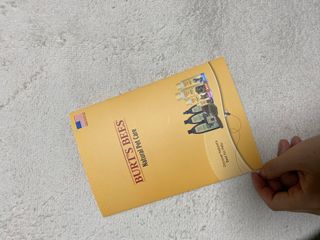 버츠비 캣 댄더 리듀싱 스프레이 — 4점을 준 리뷰어가 2021년 5월 올린 사용 사진