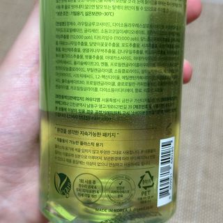 닥터시드 티트리 앤 라임 비건 지성케어 쿨 탈모 두피 워터 스케일러 — 5점을 준 리뷰어가 2024년 5월 올린 사용 사진