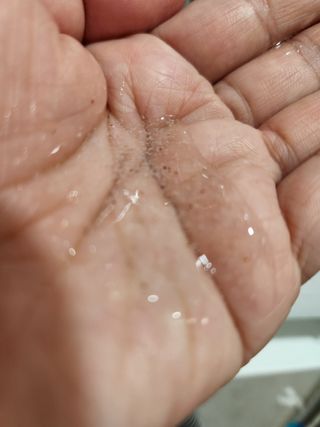 벨먼 내추럴스파 수분광채 스크럽 바디워시 600ml 5종 — 5점을 준 리뷰어가 2022년 5월 올린 사용 사진