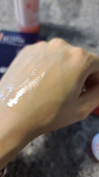 아이앤립 / EYENLIP 아이앤립 연어오일 리바이탈라이징 토너+앰플+크림 3종 세트 — 5점을 준 리뷰어가 2021년 6월 올린 사용 사진