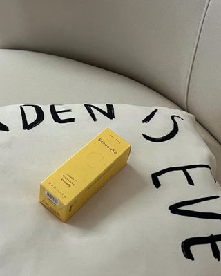 스킨큐어 산다화 비타민c 화이트닝 에센스 30ml — 4.5점을 준 리뷰어가 2023년 9월 올린 사용 사진