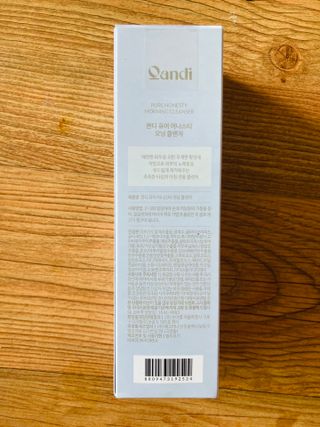 헤어플러스 콴디 아침세안제 폼클렌징 퓨어 어니스티 모닝클렌저 — 4.5점을 준 리뷰어가 2021년 7월 올린 사용 사진