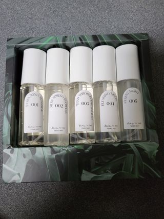 디어포레스트 [5개세트] 숲속의 하루 패브릭미스트 (섬유향수/ 룸스프레이) 50ml 5개 — 5점을 준 리뷰어가 2022년 9월 올린 사용 사진