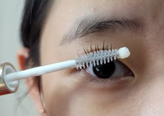 피부미 골드베릴 아이래쉬 앰플 10ml — 4점을 준 리뷰어가 2021년 9월 올린 사용 사진