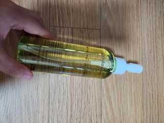 스킨큐어 산다화 순한 클렌징 동백 오일 200ml — 2.5점을 준 리뷰어가 2023년 8월 올린 사용 사진