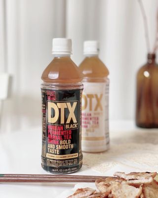 이도 발효한차 디티엑스 음료500ml 2종set 총 40개입블랙 20개입+화이트 20개입 — 5점을 준 리뷰어가 2021년 8월 올린 사용 사진