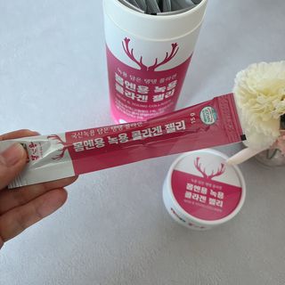[몸엔용] 녹용 담은 탱탱 콜라겐 녹용 콜라겐 젤리 15g x 20포 — 3.5점을 준 리뷰어가 2022년 4월 올린 사용 사진