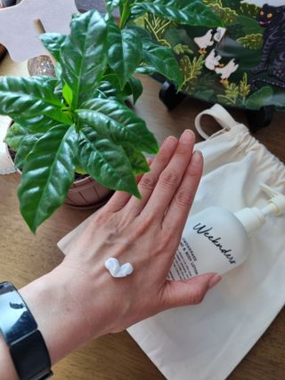 [위켄더스] 끈적임 없이 수분감을 채워주는 핸드& 바디로션 1종 랜덤발송 — 5점을 준 리뷰어가 2022년 5월 올린 사용 사진