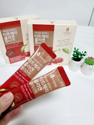 자연에온 가득담은 몽모랑시 타트체리 콜라겐 젤리스틱 — 5점을 준 리뷰어가 2021년 1월 올린 사용 사진
