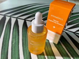 체르엠 스템앤셀 비타민 브라이트닝 에센스 30ml 1개 — 4점을 준 리뷰어가 2021년 9월 올린 사용 사진