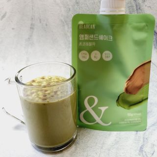 [뷰캔] 건강한 식사대용 앰퍼샌드 단백질 쉐이크 초코&말차 50g — 5점을 준 리뷰어가 2022년 6월 올린 사용 사진