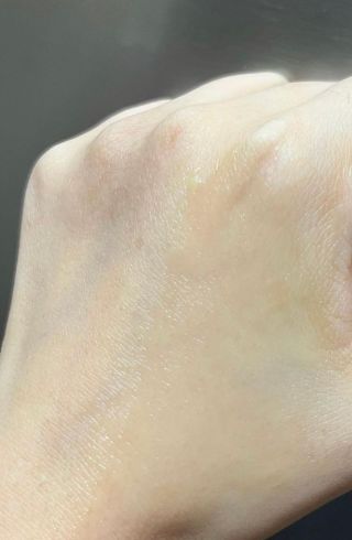 스킨큐어 산다화 카멜리아 안티 링클 멀티밤 — 4점을 준 리뷰어가 2023년 1월 올린 사용 사진
