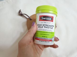 Swisse 스위스 고함량 밀크씨슬 35,000mg 60정 — 5점을 준 리뷰어가 2021년 11월 올린 사용 사진